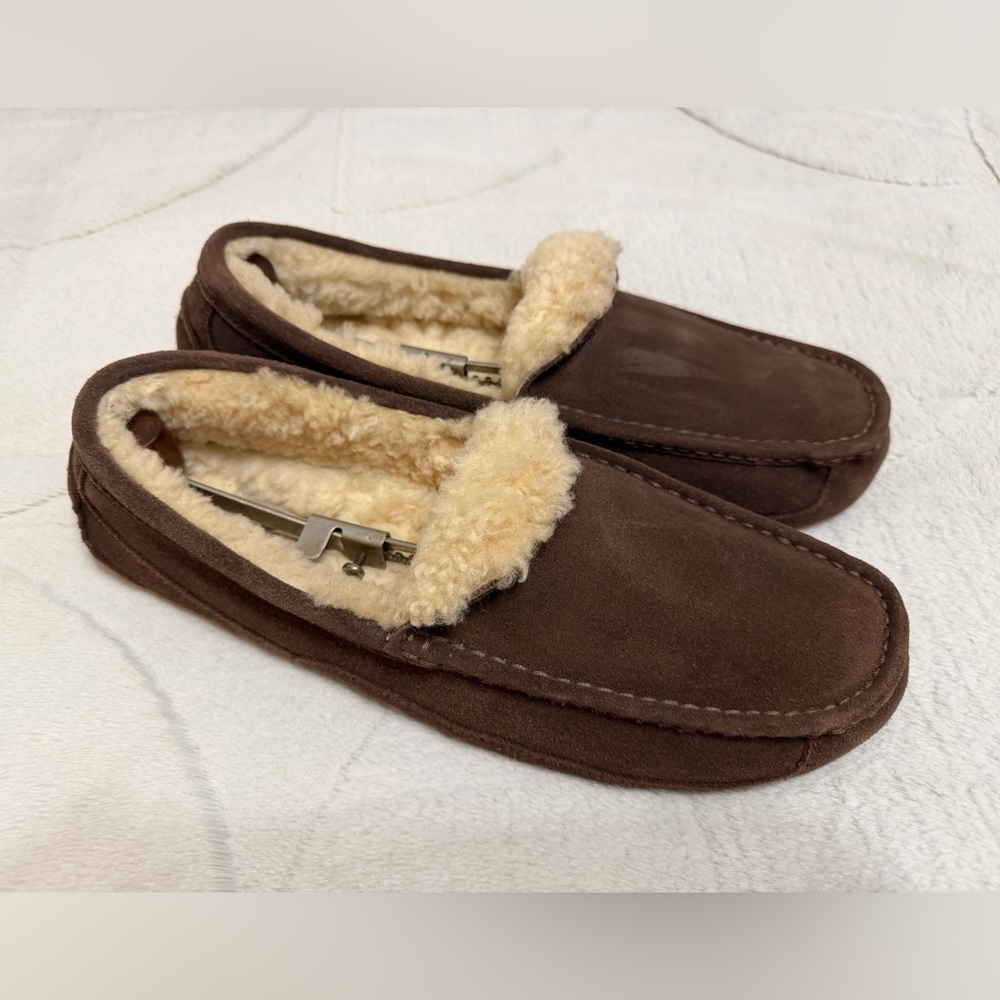 $115 UGG Ascot Brown Suede Genuine Shearling Slippers Loafer Moccasin 11